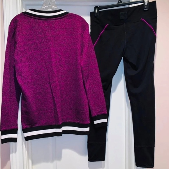 VS PINK BERRY/BLACK LEGGING SET SZ-MED OVERALL - Picture 2 of 9